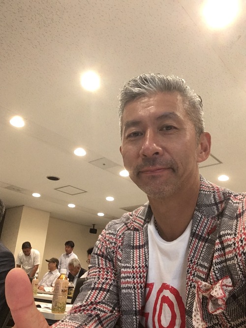 DAEF002F-250E-4B73-B1A4-398804C4303F