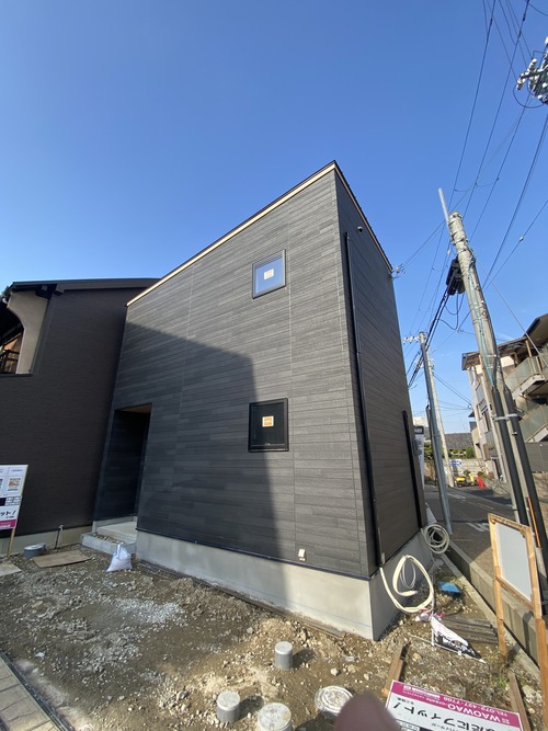 EA9829FC-309D-4746-AF89-6E3BA92938D1