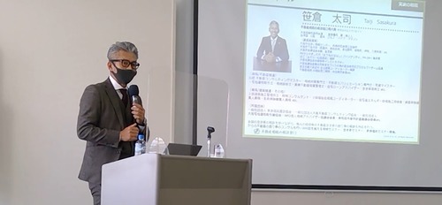 EFDA6939-D194-48F6-9D6D-6ABEEB5EB18B