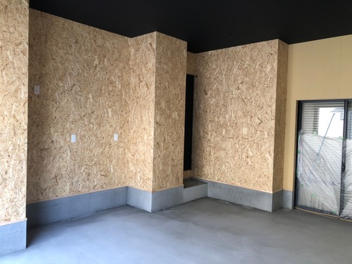 68446AEC-0125-4364-8266-DBFC9C3BB40B