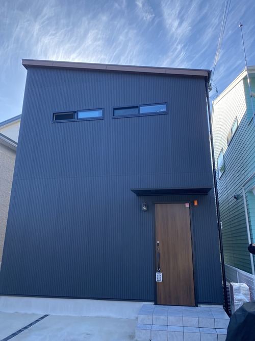 5BB424BE-1431-4149-BD9F-45EB7F881205