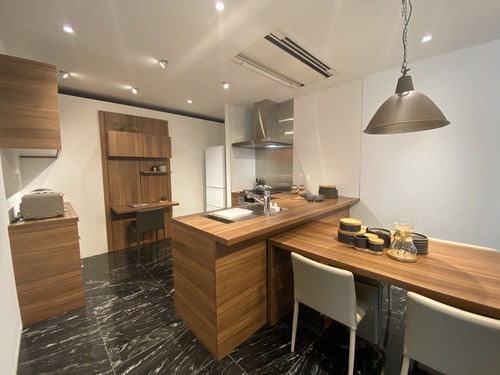 7D4D533D-3D74-450F-AE3C-DC40C14AD820