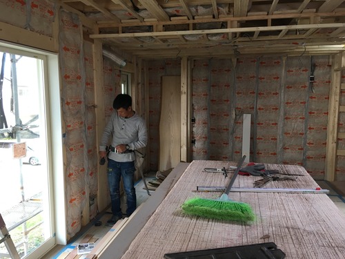 50EBD78C-E71B-49BE-94A3-7D5B7135C019