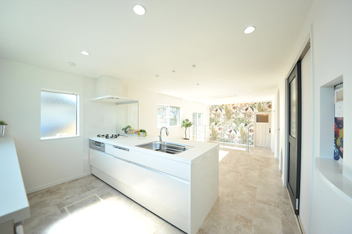 6DE28E4F-50B6-44A7-BB23-5FF9D62F9190