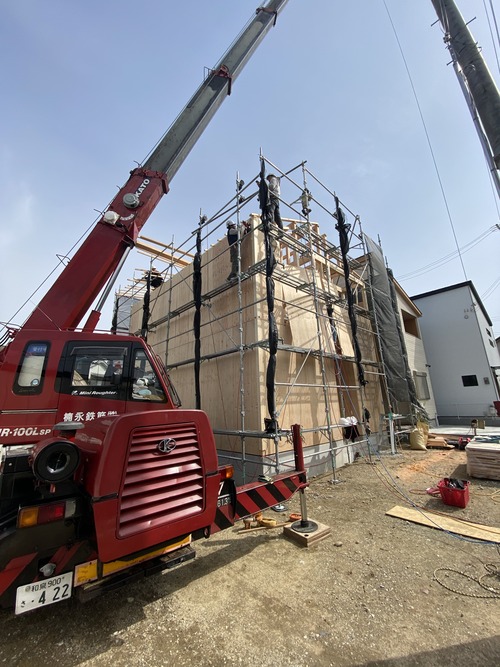 C10D8847-C0E5-4623-80A3-4EF93C96144E