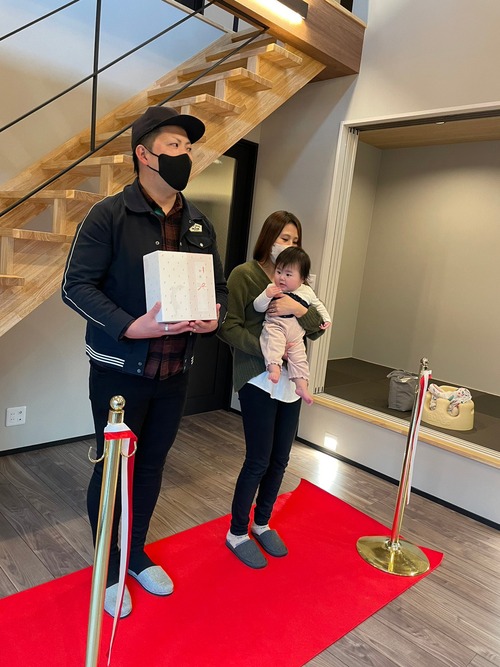 A858A36F-48AF-4414-AE8A-613A6FE777DA