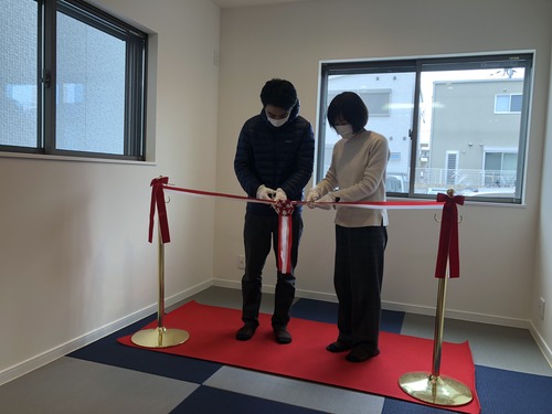 E149B18B-70FA-4B20-99AB-AAB23F39BE00