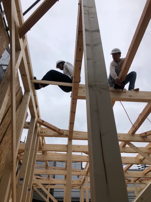 4CE7F445-9296-4E83-997C-B00200C79CE3