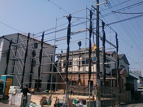 6C1F87F2-2C7A-4615-A46F-5D008745BA6D