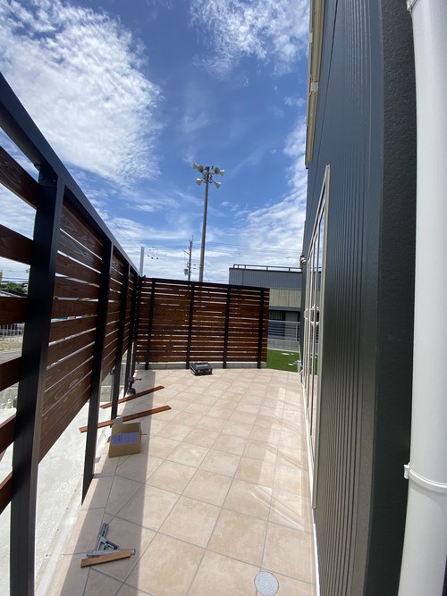 25951D1A-97BF-4940-A3AB-AC4B9B7FC64C