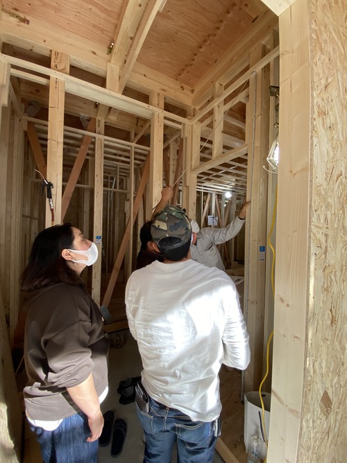 2BBC74C8-A87D-4ACF-ABE1-B80C2475EF83