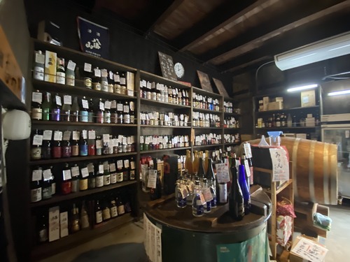 6F8682F9-2A9F-4D80-A297-F1D649000A59