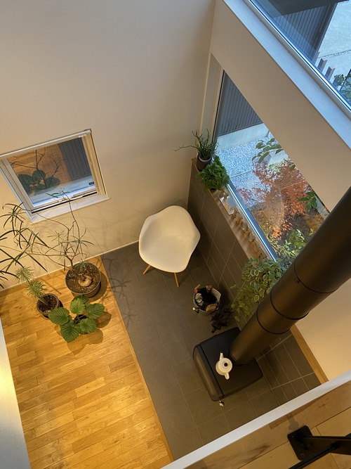 572B2A77-6799-4B21-905F-0E7FE5510865