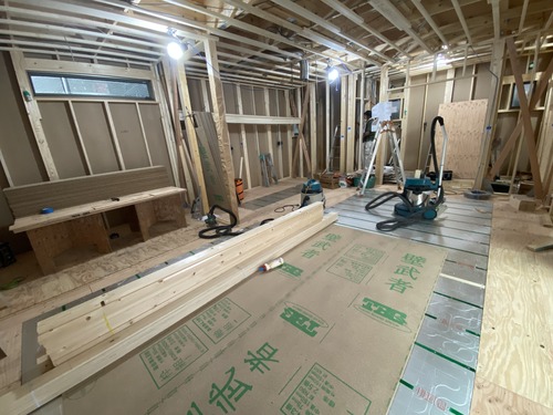 3AD8D857-9660-4322-9F27-63F13854B4C7