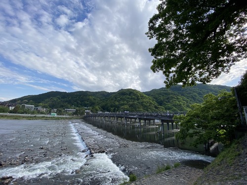 50B9D890-EDA3-42F6-8B04-7EA96B07E658