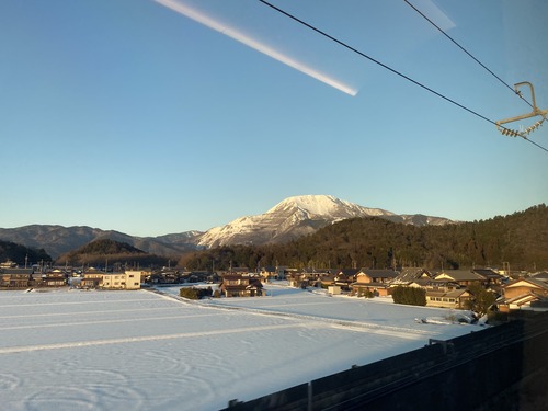 A3A0FED1-DA35-48EA-967F-9E00906B7EE0