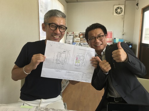 A9DDEBF0-71D4-40AB-B83E-808277789E1B