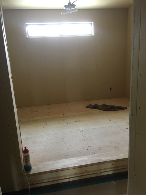 E83F1BCC-1630-43D0-B0AF-0E96B72B943B