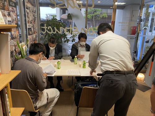 2A20A5E0-5C78-4871-BE1A-72C7235E5F4D