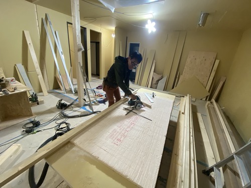 04D824A7-8A3C-4A93-B601-DF83449E2B50