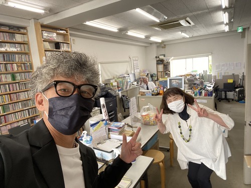 ABB85A14-E3F1-48E1-AEA9-9FEB6AB87EEC