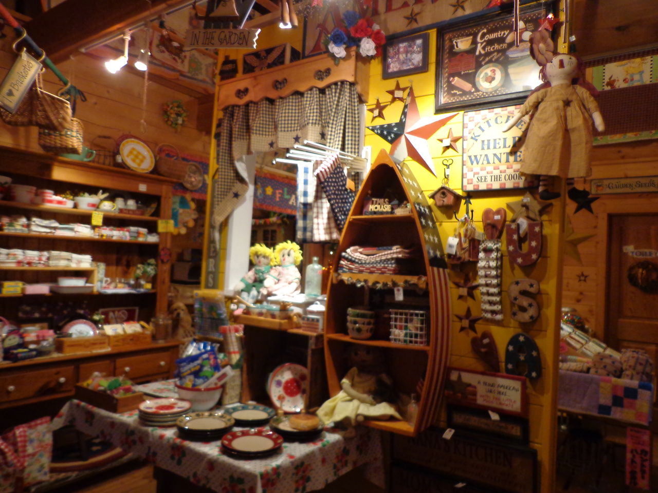 ディスプレイするの楽し い 食いしん坊な雑貨屋の日記