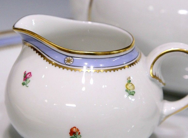 アウガルテン ウィーン 「ビーダーマイヤー」を愛でる : アンティーク