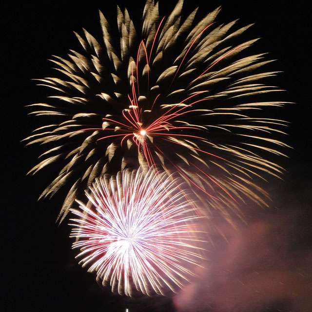 Tamagawa Fireworks Festival
