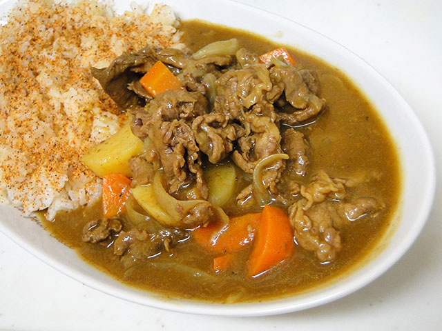 Homemade Low Fat Beef Curry with Sprouted Brown Rice