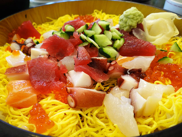 Chirashi Sushi