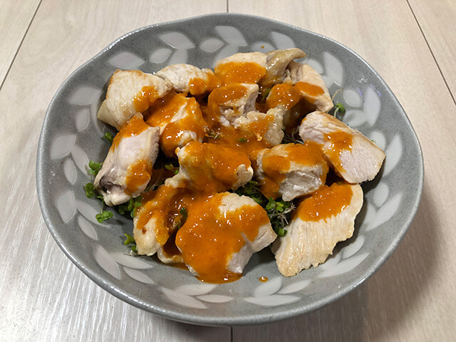 Grilled Chicken Breast with Broccoli Super Sprouts