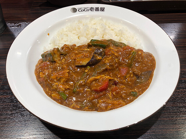 Chicken and Summer Vegetable Curry