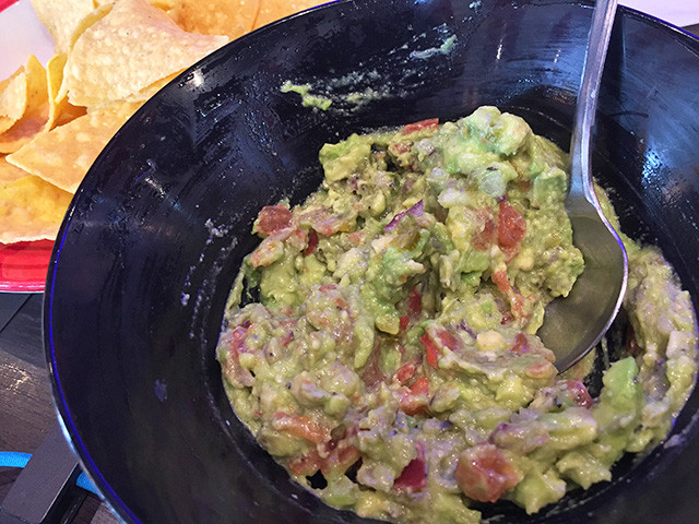 TABLESIDE GUACAMOLE