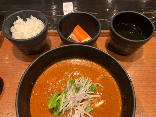 Tomato Curry Udon Noodles