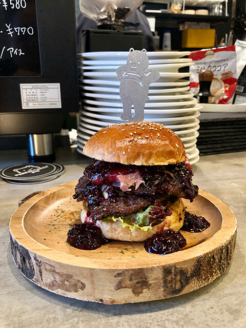 Berry Christmas Double Beer Burger
