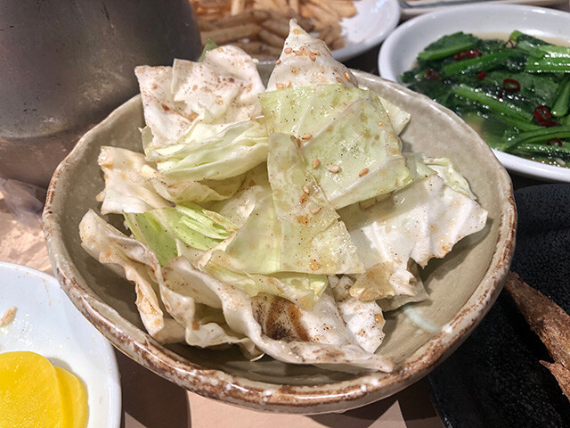 Cabbage Mixed with Phantom Pepper and Sesame Oil-Based Sauce