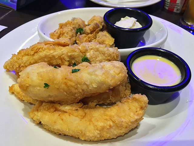 CHICKEN FINGERS with FRIDAYS MUSHROOMS