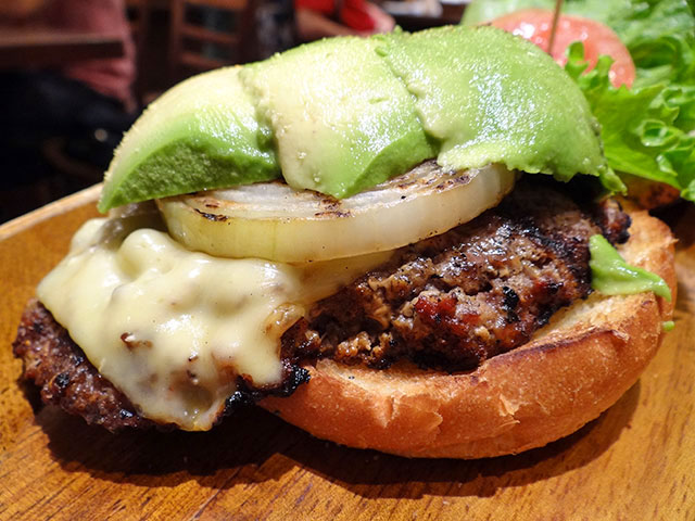 Avocado Cheese Burger