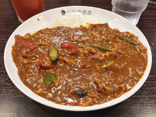Chicken and Summer Vegetables Curry
