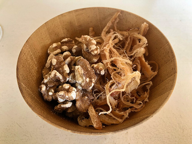 Seasoned Dried Squid and Walnuts