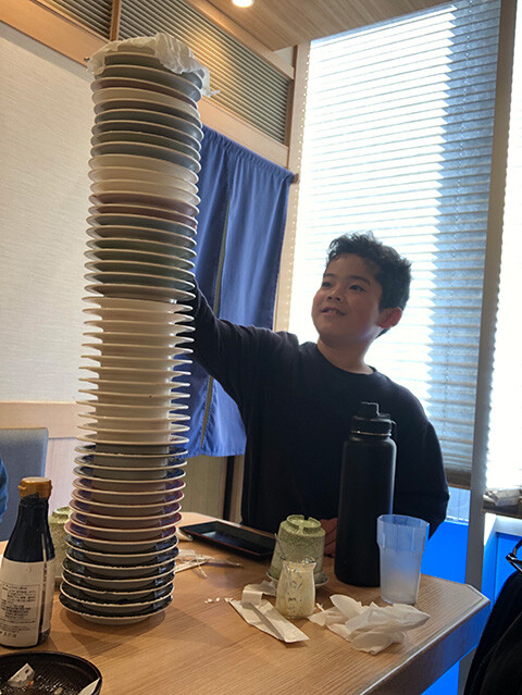 Kenshiro and 49 Dishes