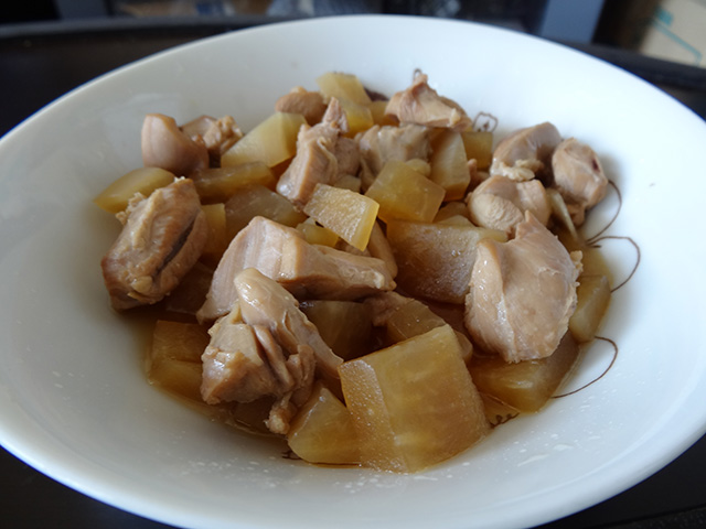 Stewed Chicken with Radish