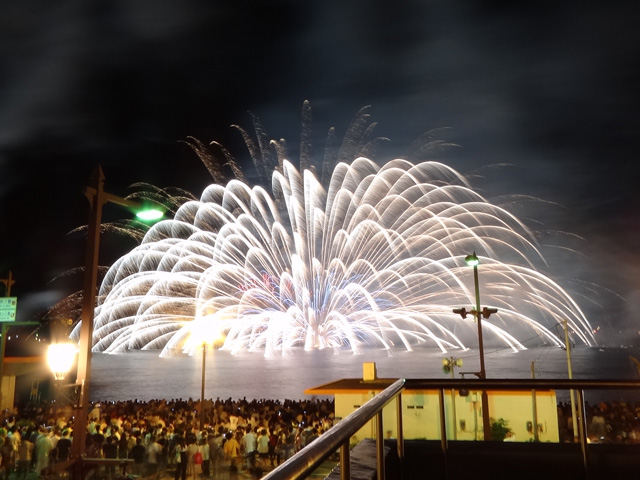 Tateyama Bay Fireworks Festival