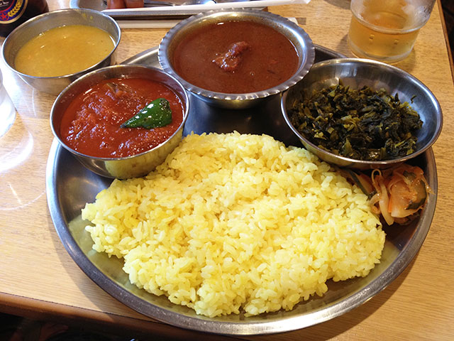 Service Thali