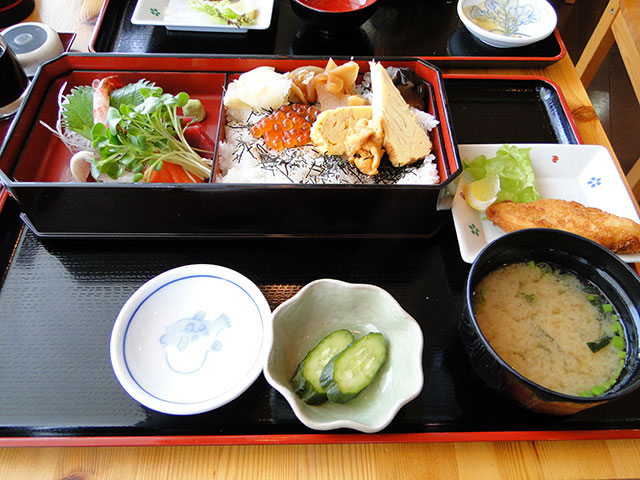 Special Chirashi Sushi