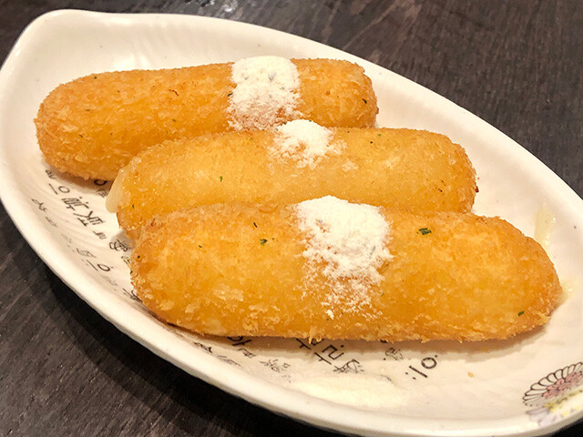 Fried Cheese Sticks