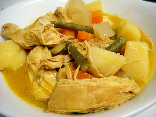 Yellow Chicken Curry with Cubic Vegetables
