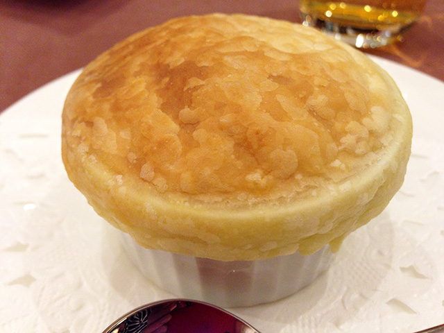 Snow Crab Soup Wrapped with Baked Pie