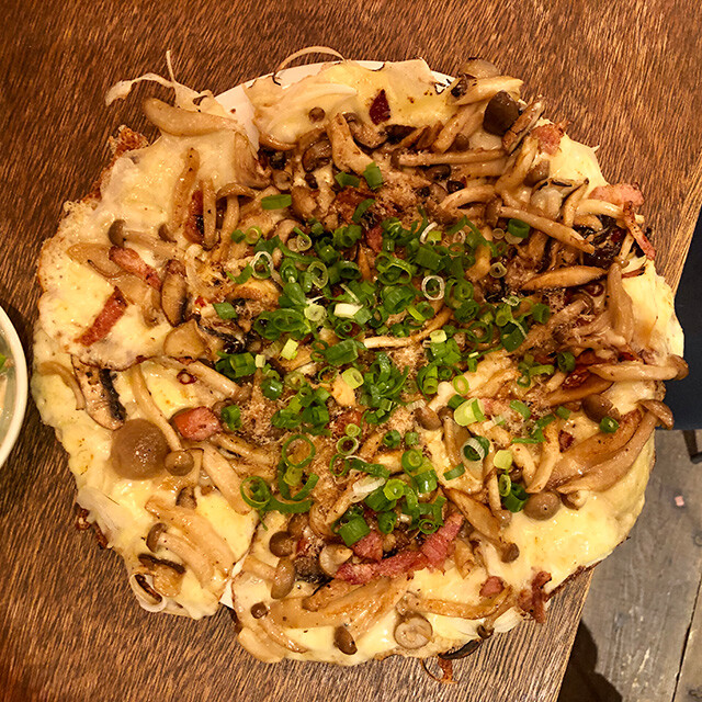 Japanese Pizza with Rich Mushrooms