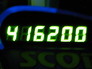 416200